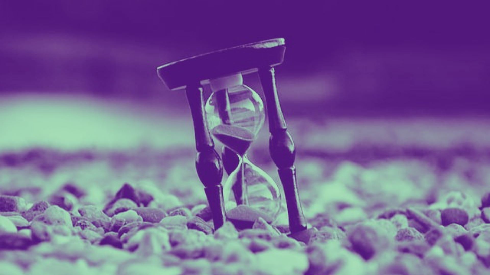 hour glass tipped over indicating as we say in Luhya enyanga yawele, meaningthe time is nigh death has come